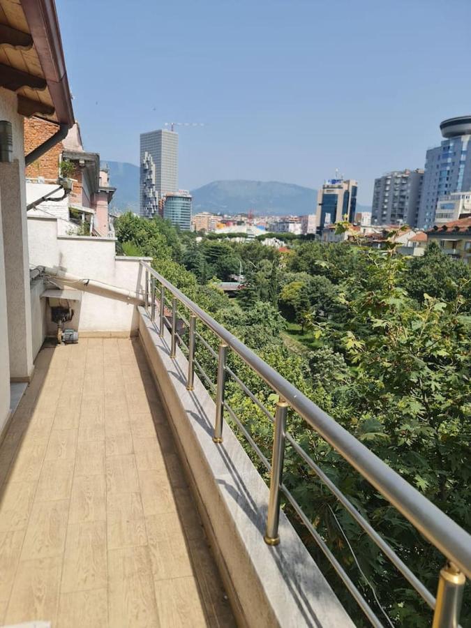 Penthahouse Shallvare Tirana Zewnętrze zdjęcie